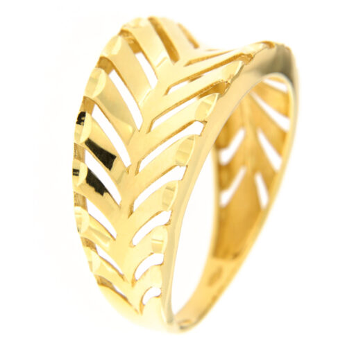 Anello donna a Fascia Oro Giallo 18KT FS11 Realizzato in Oro750‰ (18KT) Garanzia: Laboratorio orafo Taormina Gioielli. Confezione: Regalo, intestata Taormina Gioielli. Per quanto riguarda la misura:  La misura disponibile in pronta consegna è 14. Dalla data di acquisto, l’anello verrà portato alla misura desiderata in 1 giorno lavorativo, ovviamente a nostre spese.