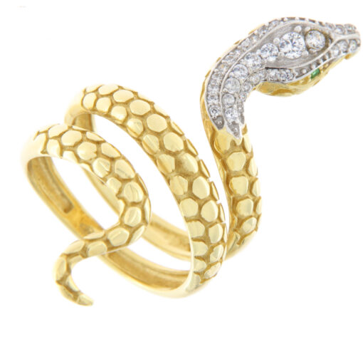 Anello donna Serpente in Oro Giallo 18KT FS23 Realizzato in Oro750‰ (18KT) Pietre: Zirconi Bianchi, e verdi. Garanzia: Laboratorio orafo Taormina Gioielli. Confezione: Regalo, intestata Taormina Gioielli. Per quanto riguarda la misura:  La misura disponibile in pronta consegna è 18. Dalla data di acquisto, l’anello verrà portato alla misura desiderata in 1 giorno lavorativo, ovviamente a nostre spese.